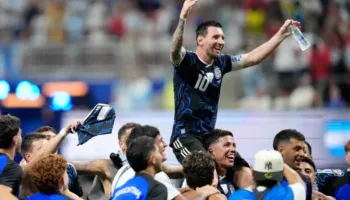 Mesi ia dedikon fitoren Diego Maradonës: Ishte më i madhi nga të gjithë