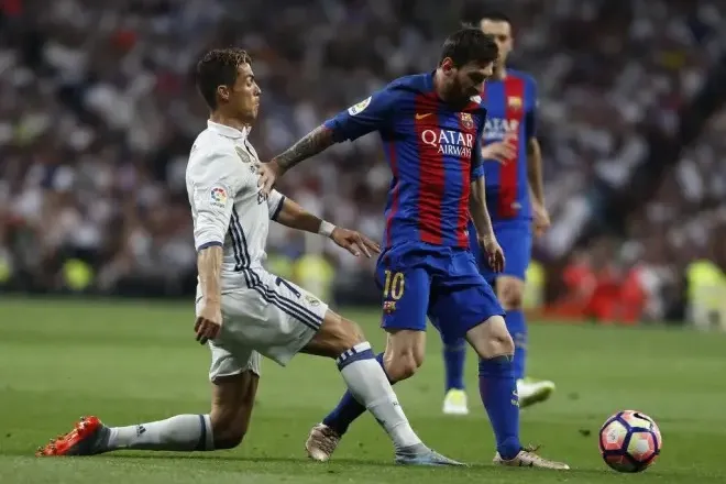 Messi apo CR7, më i miri? Chicharito i jep një tjetër drejtim interesant debatit të përjetshëm
