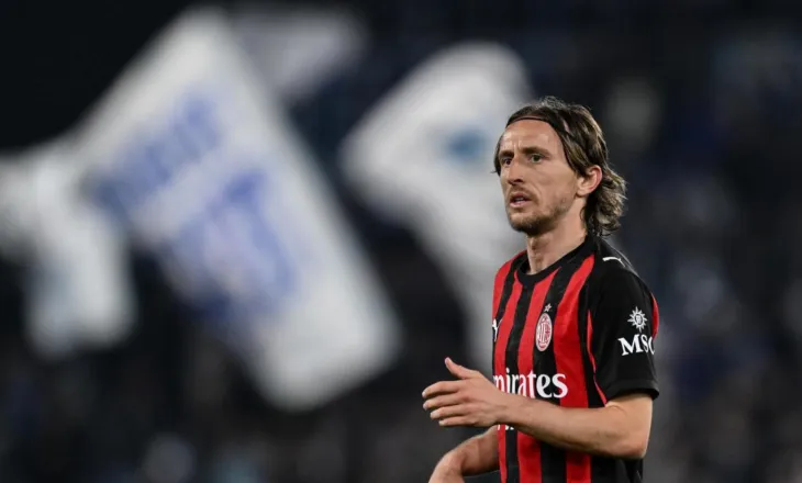 Milan arrin marrëveshjen për konfirmimin e Modric, mesfushori kroat do të luajë edhe një vit tjetër