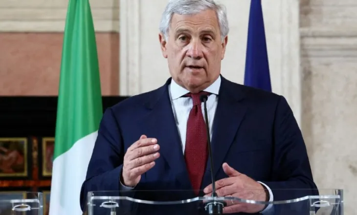 Ministri i Jashtëm italian: Pezulloni Spanjën nga zona Shengen