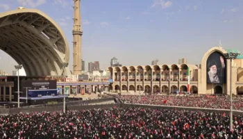 Ministri i qeverisë së Serbisë shkon në Teheran për ceremoninë e lamtumirës së Ali Khameneit