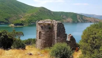Misioni shqiptaro-francez, kërkime në sitin arkeologjik të Sardës, në ishullin e Shurdhahut