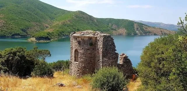 Misioni shqiptaro-francez, kërkime në sitin arkeologjik të Sardës, në ishullin e Shurdhahut