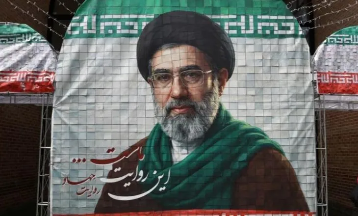 Mojtaba Khamenei kërcënon me hakmarrje për vrasjen e babait të tij: Kriminelët do vdesin në shtretërit e tyre!