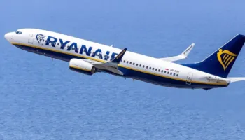 Momente paniku në avionin drejt Shqipërisë, ndërpritet fluturimi për shkak të urgjencës