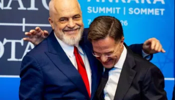“Momenti i krenarisë”, Rama: Kur e paimagjinueshmja bëhet e mundur dhe i thua Sekretarit të Përgjithshëm të NATO-s, shihemi në Shqipëri