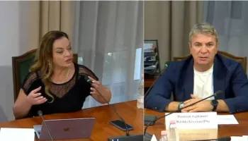 “Mos më thuaj mua e dashur!“ Vokshi përplaset me Gjiknurin, socialisti: Për ta bërë jetën me ngjyra