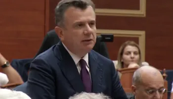 Ndërhyrje dhe tensione nga opozita, mbyllet seanca plenare! Balla: Institucionet të raportojnë të enjten