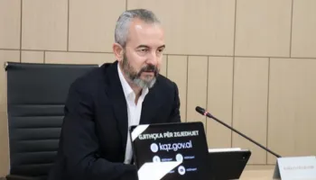 Ndryshimet në Kodin Zgjedhor, Celibashi: Të sanksionohet qartë ndarja mes shtetit dhe partisë në pushtet!