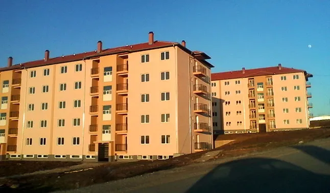 Ndryshon ligji i strehimit për “Banesat sociale”, shteti bëhet garant për blerjen e shtëpive, zgjerohet skema përfituese