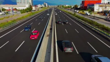 Ndryshon qarkullimi në Tiranë për shkak të koncertit, oraret dhe rrugët e bllokuara
