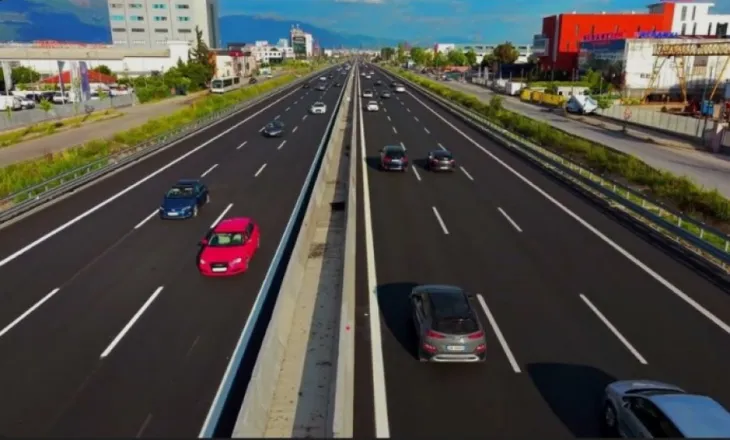 Ndryshon qarkullimi në Tiranë për shkak të koncertit, oraret dhe rrugët e bllokuara