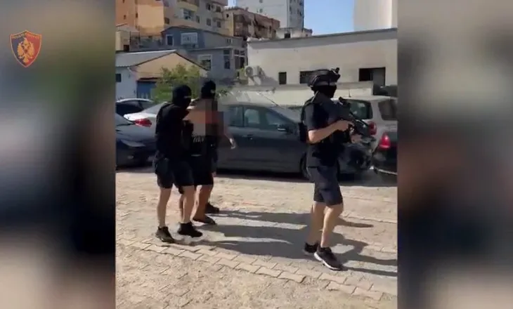 Në kërkim nga Italia për trafik narkotikësh, arrestohet 23-vjeçari në Durrës