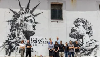 Në Mitrovicën e Jugut realizohet murali i Statujës së Lirisë për 250-vjetorin e pavarësisë së SHBA-së