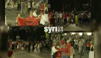 ‘Nesër më shumë’/ Mbyllet protesta e 44 radhazi në Tiranë, mijëra qytetarë kërkojnë largimin e Ramës