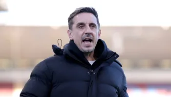 Neville shpërthen ndaj Argjentinës: “Nëse duket si m*t dhe mban erë m*ti, atëherë është m*t”