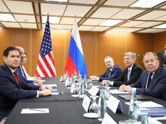 Nga shpresa për paqe te “parfumi i Anchorage”: Rusia humb besimin te Trump