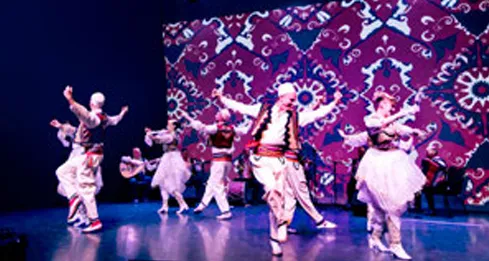 Një mbrëmje artistike në Londër, Ansambli Kombëtar përcolli vlerat e trashëgimisë sonë kulturore