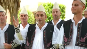 “Nuk e dinim se ku do të shkonte regjistrimi”, “Djemtë e Delvinës” rrëfejnë si u bënë pjesë e “The Odyssey”!