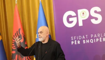 “Nuk kemi asnjë luftë për të bërë me flamingot”, Rama: Qytetari duhet të jetë bashkëudhëtar dhe gjykatës i zhvillimit
