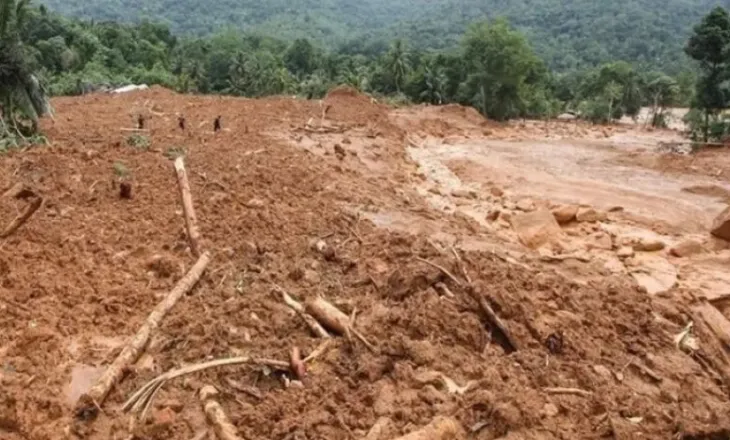 Numri i të vdekurve nga përmbytjet në Gana rritet në 34, përpjekjet e ndihmës vazhdojnë