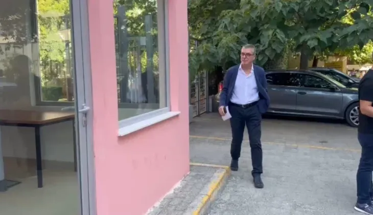Oketa në GJKKO për ‘Partizanin’: Për herë të parë në tavolinën time më ka ardhur si praktikë që ajo pronë ishte e pronarëve