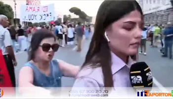 OPINION – Lajmësi nuk preket, protesta dhe protestuesit kanë punën e tyre, mediat e gazetarët, të tyren…