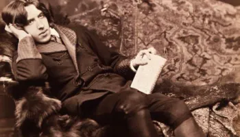 Oscar Wilde një gjeni i shkatërruar nga një shoqëri tepër e vogël për ta pranuar atë