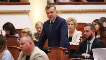 “Ose paraqisni provat, ose tërhiqni akuzat”, Balla reagon pas letrës anonime për ndërhyrje te KMSH-ja