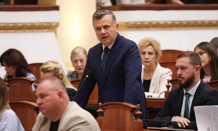 “Ose paraqisni provat, ose tërhiqni akuzat”, Balla reagon pas letrës anonime për ndërhyrje te KMSH-ja