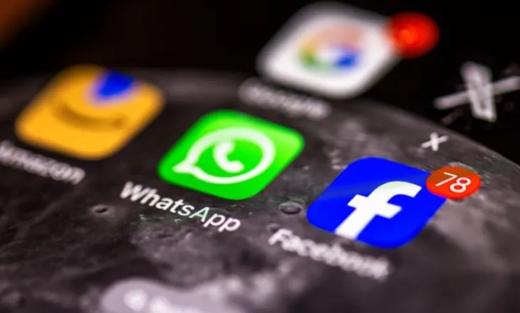 Paneli i ekspertëve të BE-së kërkon kufizime në mediat sociale për fëmijët nën 13 vjeç
