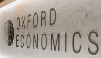 Paqja SHBA-Iran mund të ringjallë ekonominë globale/ Oxford Economics parashikon rritje 3.1% në gjysmën e dytë të vitit