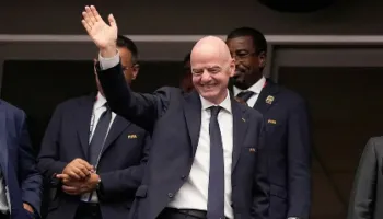 Parlamenti Evropian kërkon hetim ndaj Infantinos për pezullimin e anuluar të Balogun