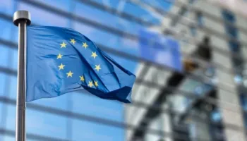 Parlamenti Evropian përsërit kërkesën ndaj Serbisë: Duhet normalizuar marrëdhëniet me Kosovën