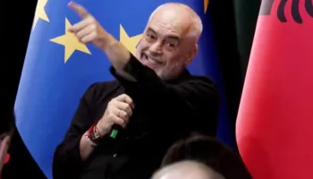 Pas “Besës”/ Rama i jep deputetëve një dokument të dytë