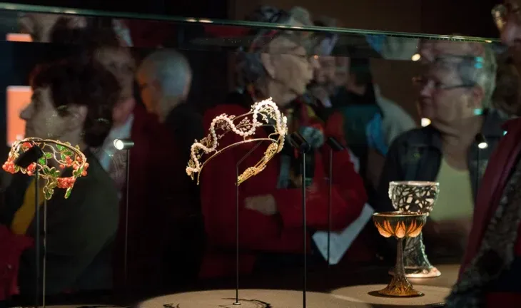 Pas Louvre, grabitet edhe muzeu Lalique në Francë! Vidhen bizhuteri me vlerë rreth 4 milionë euro