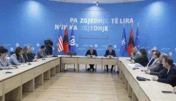 PD rinovon kupolën drejtuese, nesër gara, Noka drejt rikonfirmimit. Zbardhen emrat që përfliten
