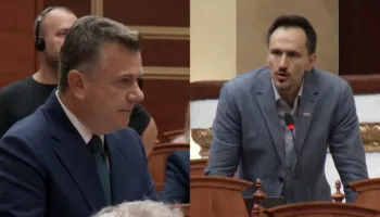 “Përballë ke rininë, jo Saliun”, Muçi përplaset me Ballën! Socialisti: Këtu je aksidentalisht, nuk tallem me protestën