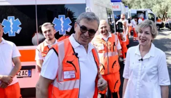 Përgatitje për sezonin turistik! Urgjenca pajiset me 13 autoambulanca sipas standardeve europiane