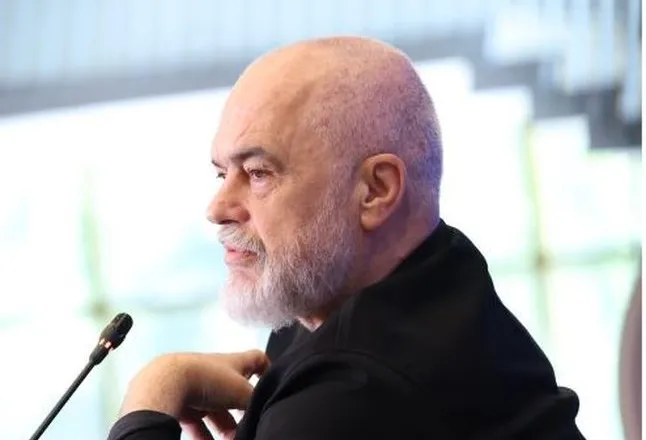 “Përmirësohen shërbimet e UKT-së”/ Rama: 4 kanale të reja komunikimi dhe shërbim pa ndërprerje