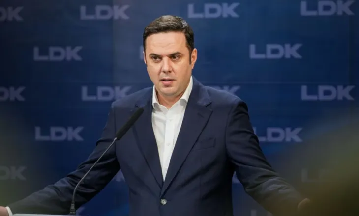 Përplasje në LDK, denoncohen presione ndaj delegatëve para votimit për shkarkimin e Abdixhikut