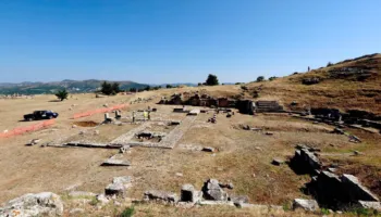 Pesë monumente në parkun arkeologjik të Bylis/Klos i nënshtrohen punimeve të konservimit