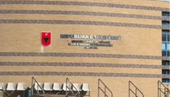 Plagosja me thikë në Shkodër/ Sot jepet masa e sigurisë për babe e bir të arrestuar