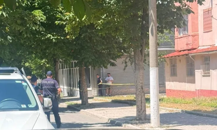 Plagosje me thikë në Korçë, një i ri në gjendje të rëndë