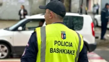 Plas grushti në zyrat e Policisë Bashkiake në Tiranë, efektivi godet shefin gjatë konfliktit