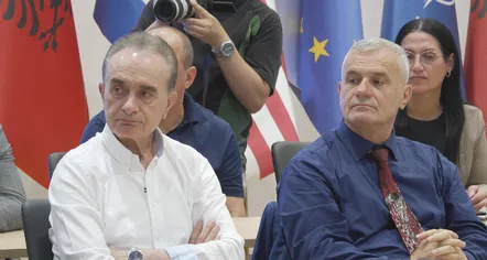“Po dëmtohemi”, disa deputetë të PD dalin kundër Berishës për bojkotin: E kemi provuar shumë herë, i dimë pasojat!