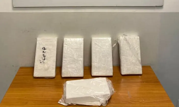 Policia italiane zbulon “fabrikën” e kokainës, tre shqiptarë në pranga, mes tyre një grua