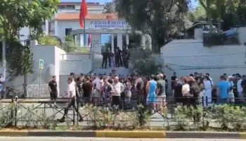 ‘Policia tejkaloi kompetencat’, organizatorët e protestës letër ambasadave të huaja: U përdor për frikësimin qytetarëve