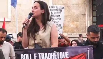 ‘Populli shqiptar nuk e meriton qeverinë që ka dhe Ballukun’, aktivistja: Nuk na mposhtën vapa dhe Botërori