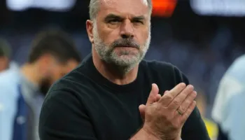 Postekoglu pason Zhezus te Al Nasr i Ronaldos